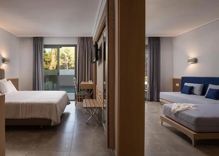 Philoxenia Resort 4*