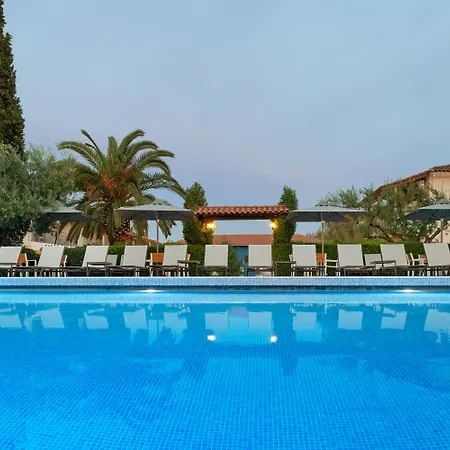 Philoxenia 4*