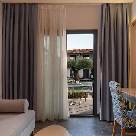 Philoxenia Resort