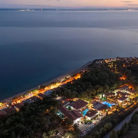 Philoxenia Resort 4*