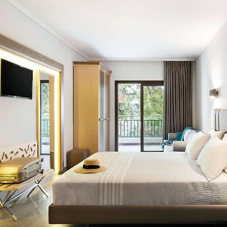 Philoxenia 4*