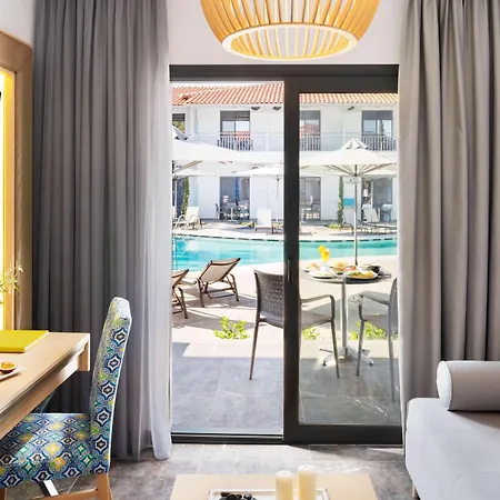 منتجع Philoxenia 4*