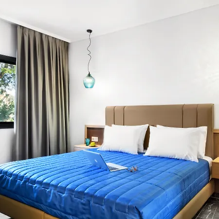 Philoxenia 사코우디아